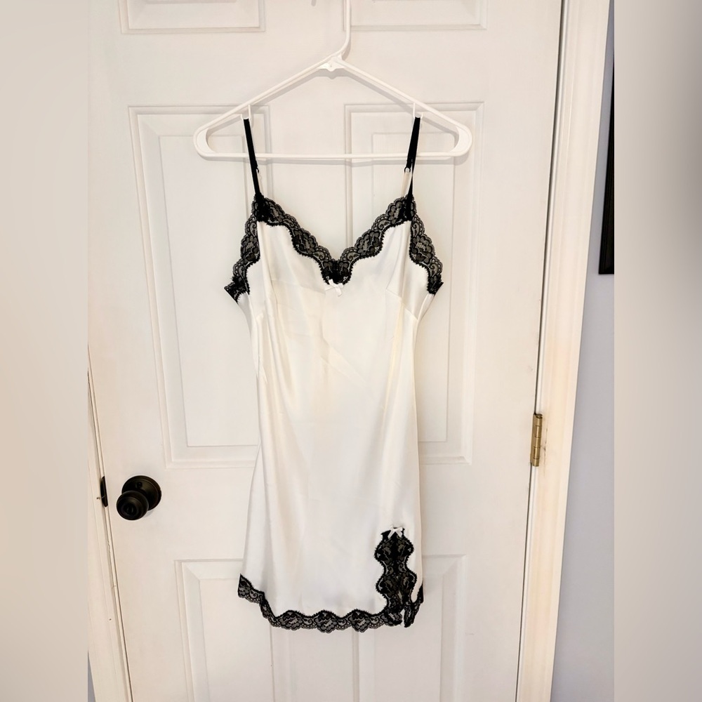 Victoria’s Secret slip